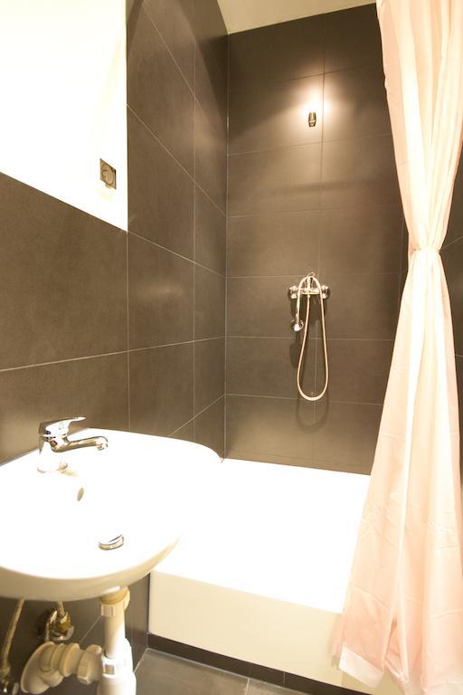3 Bros' Hostel Cieszyn Cieszyn  Kamer foto